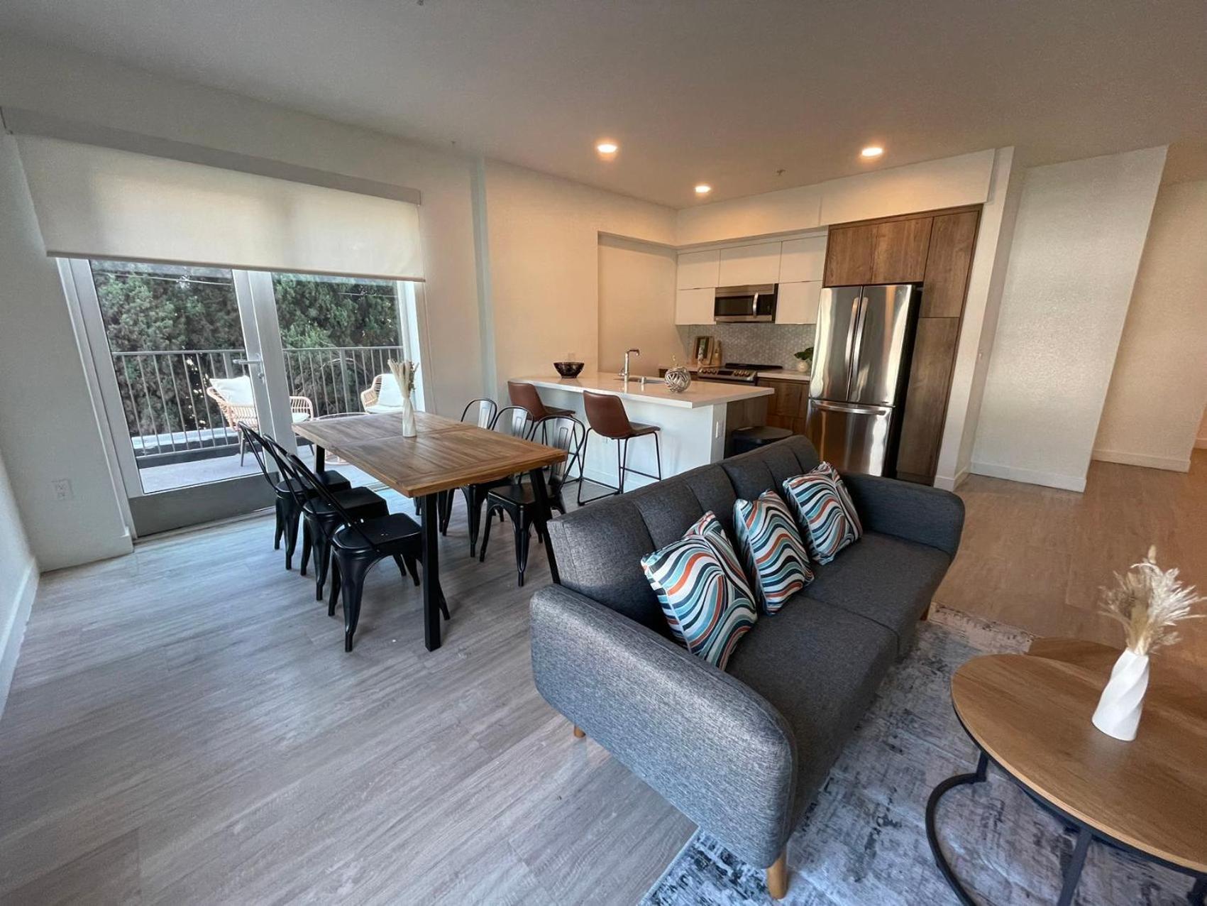 Chic Urban Retreat In Heart Of La, Steps From Attractions! Hotel Los Angeles Exterior photo