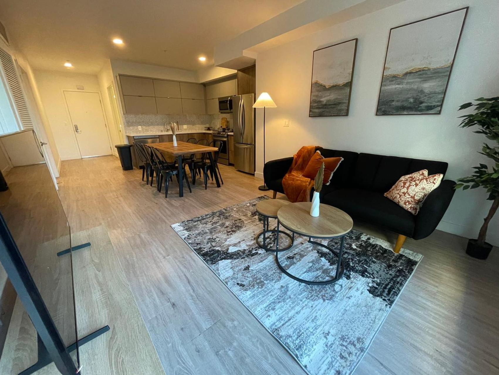 Chic Urban Retreat In Heart Of La, Steps From Attractions! Hotel Los Angeles Exterior photo