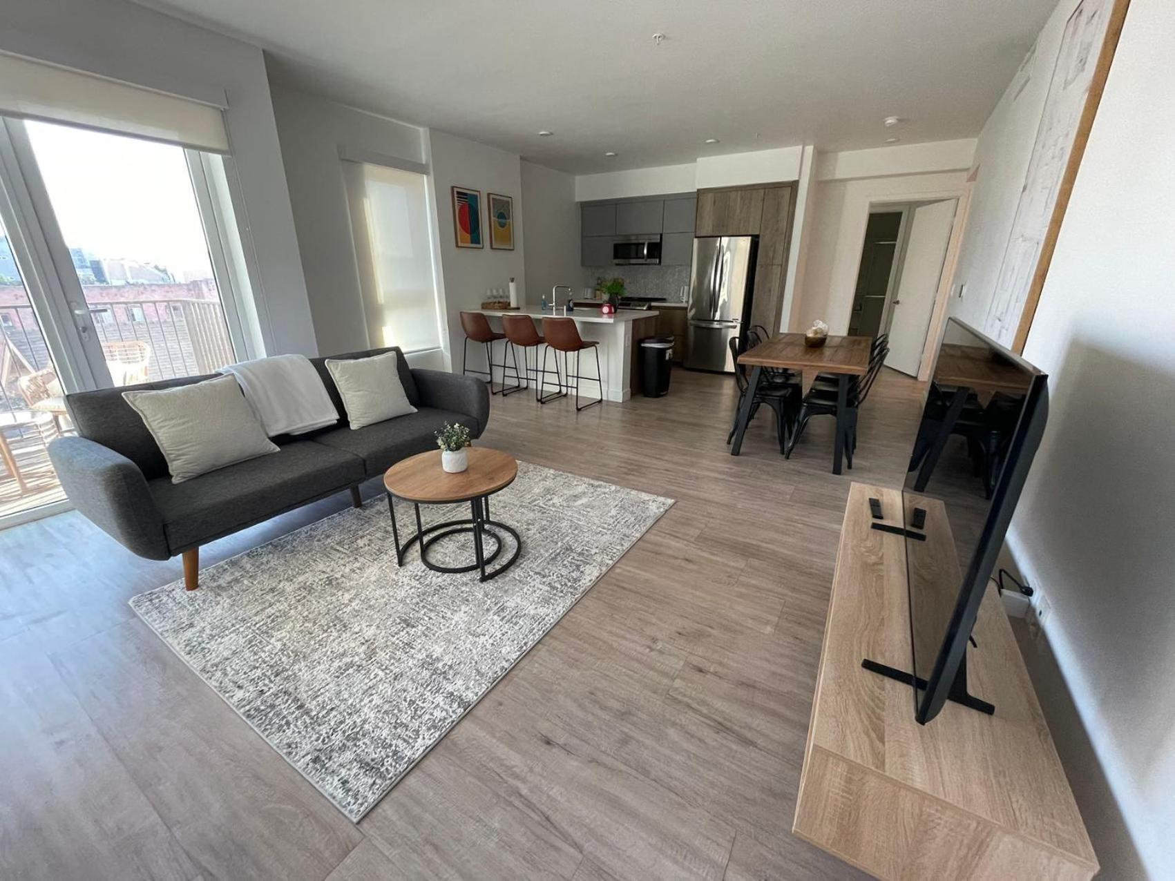 Chic Urban Retreat In Heart Of La, Steps From Attractions! Hotel Los Angeles Exterior photo